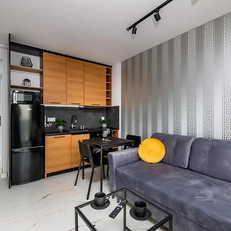 Loveroom Panorama Park Jacuzzi Белосток Экстерьер фото